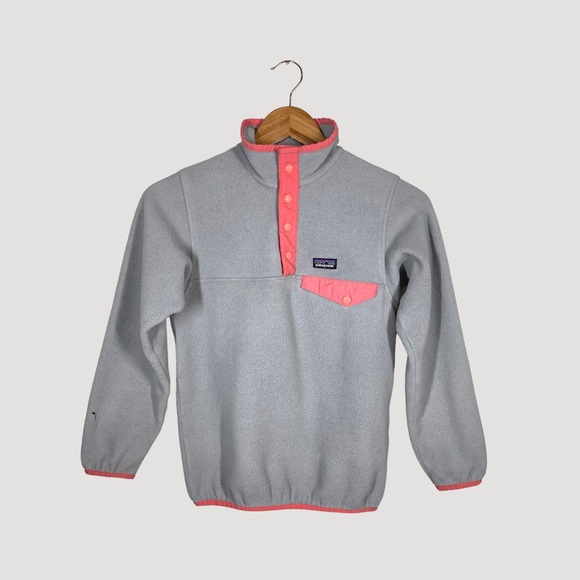 Patagonia Girls’ Lightweight Synchilla Snap-T Fleece Pullover Gray Pink M 10 - Picture 2 of 9